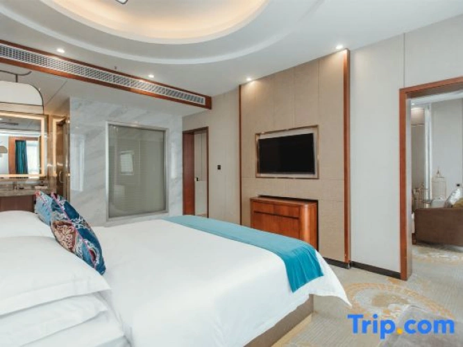 1 Bedroom Presidential Double Suite