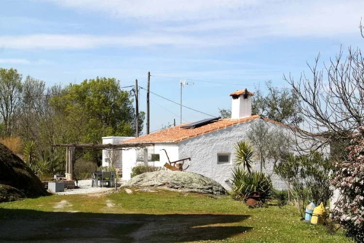 Standard Cottage