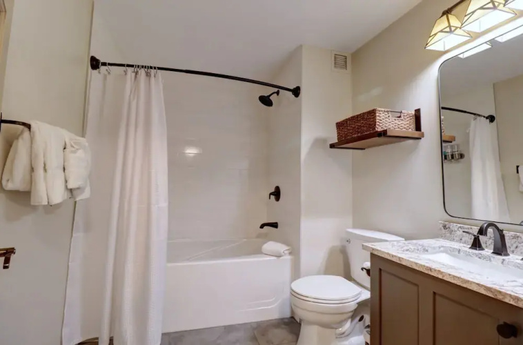 Pp212 Passage Point 2 Bedroom Condo