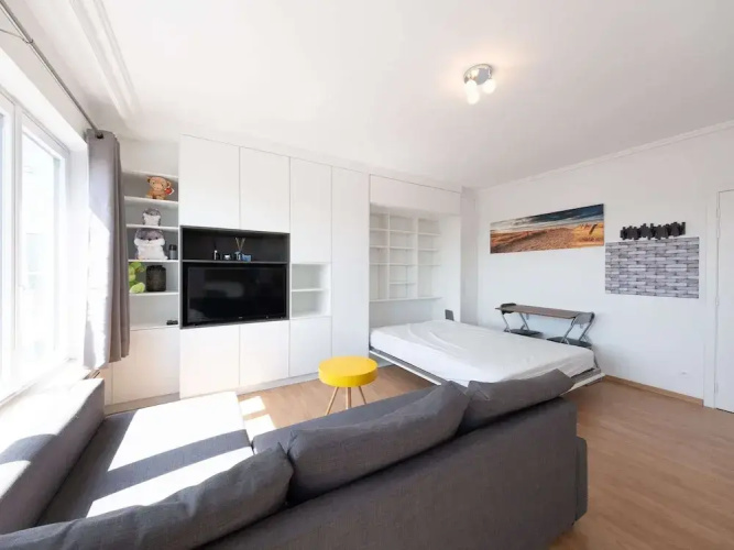 Cozy Studio With Terrace and Stunning View