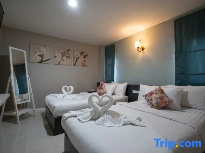 Standard Twin Family room