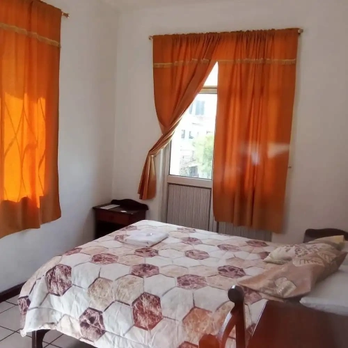 Economy Triple room