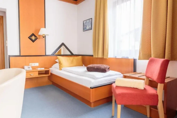 Classic Single room