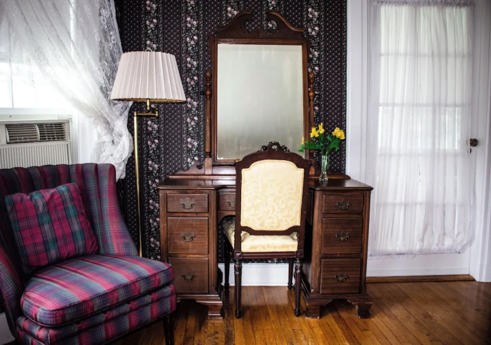 Blackberry River Inn