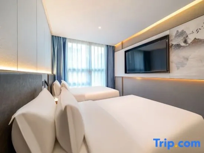 Luxury Twin room