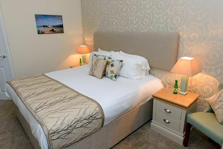 Premier Twin room