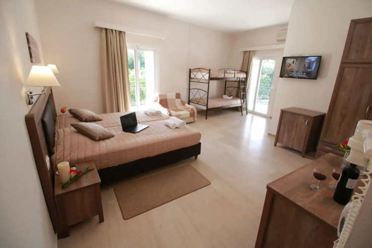 Hotel Yannis Corfu