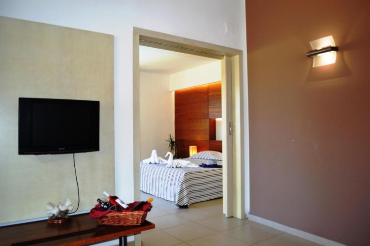 2 Bedrooms Suite