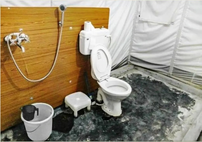 Pangong Escapes Camps