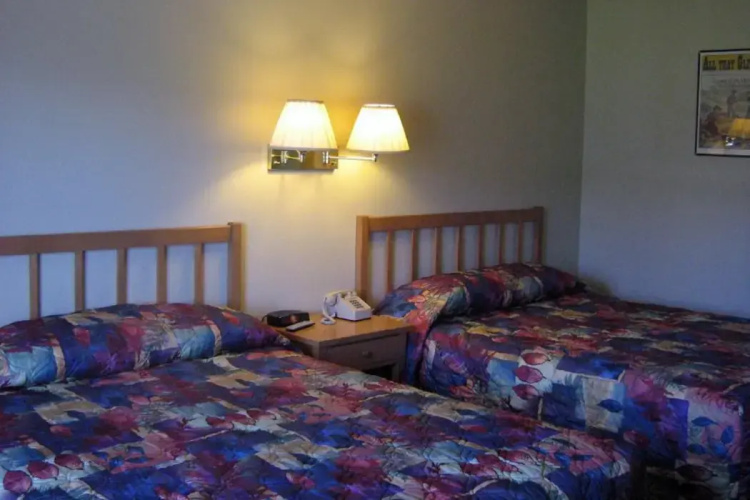 Murphy's Alaskan Inn