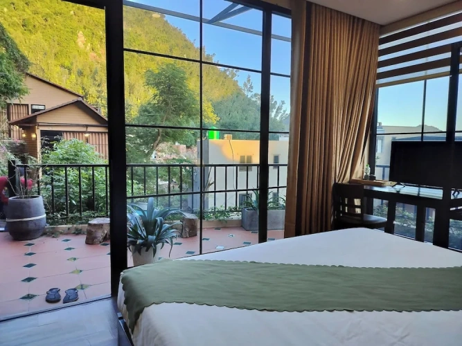 Standard Double room with mountain view