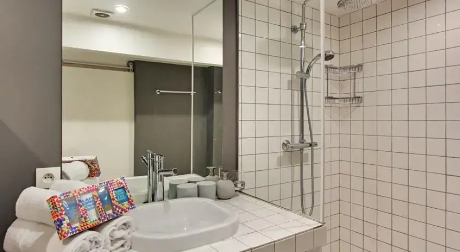 Parisian Home - Studio quartier Trinité