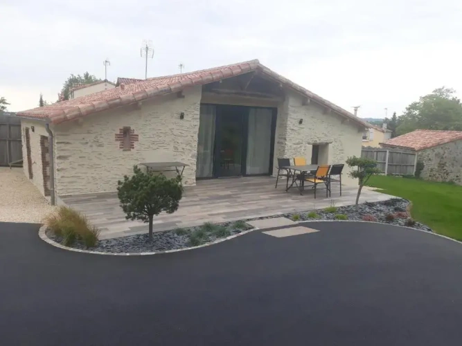 2 Bedrooms Double Cottage
