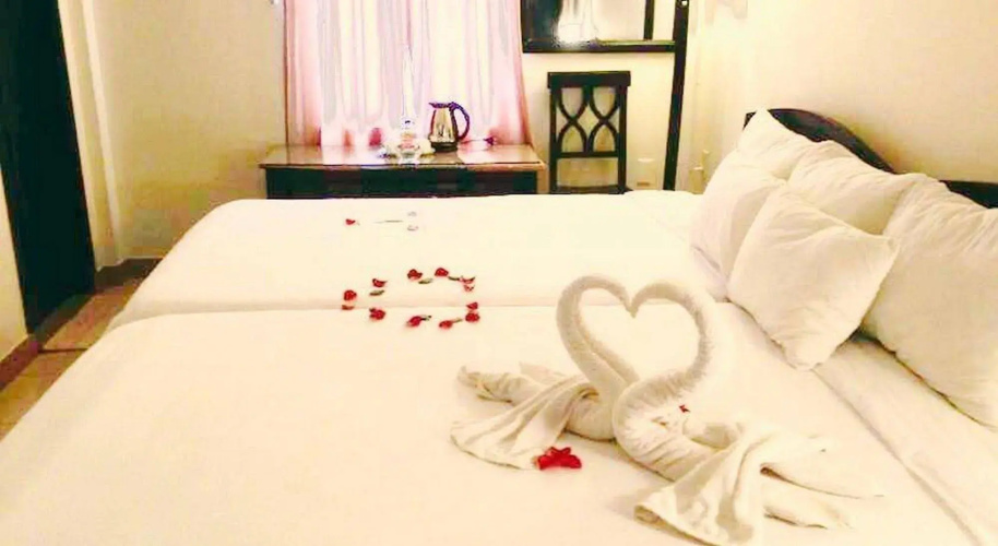 Ruby Bistro Hotel