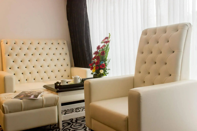 Executive Inn