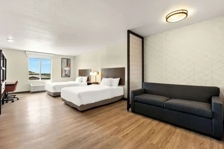 Standard Quadruple room