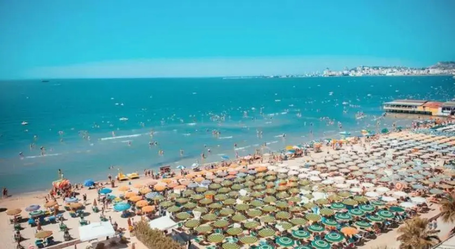 Cheap studios , 10 meters from beach