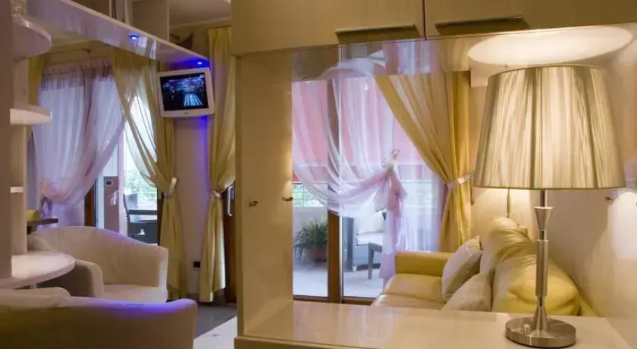 Royal Suite Home