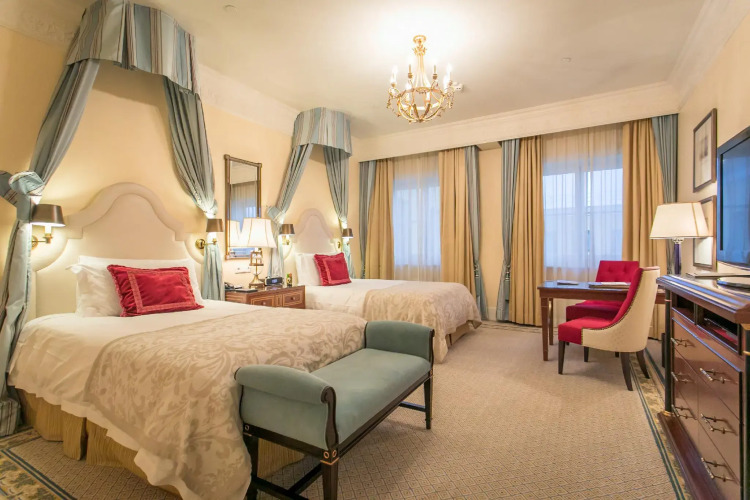 Фотография номера гостиницы Отель Four Seasons Lion Palace