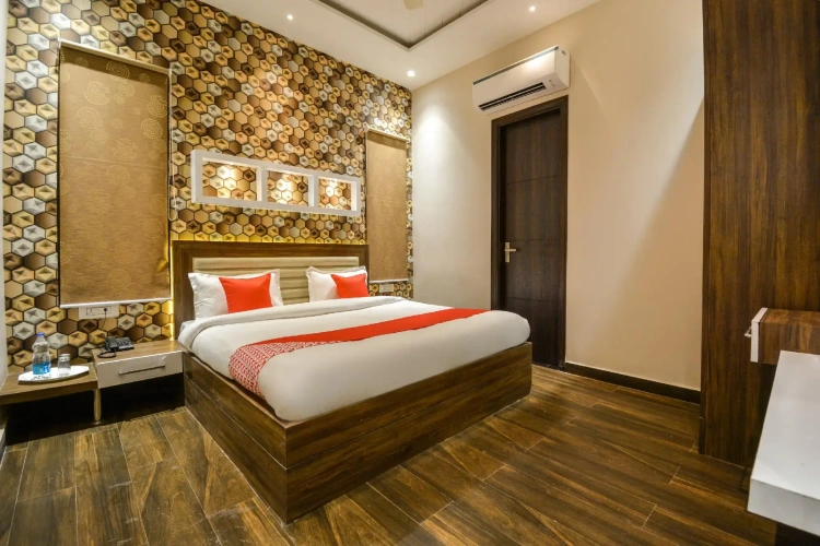 Deluxe Double room