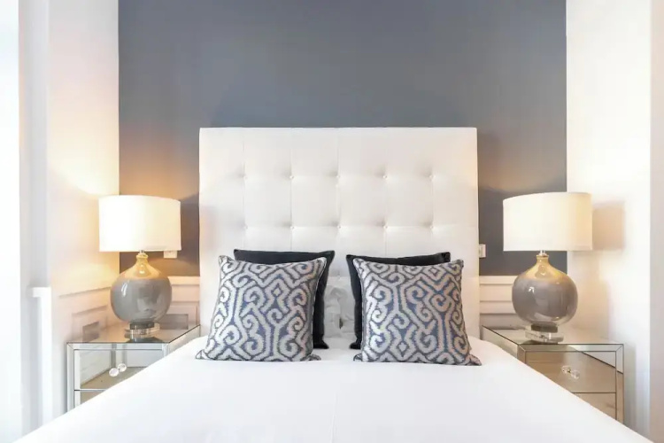 The Boulevard Prime Location & Timeless Luxury