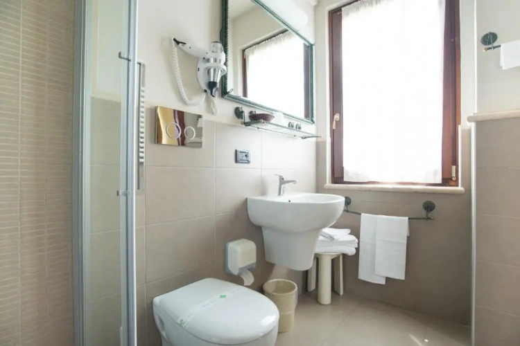 Standard Single room