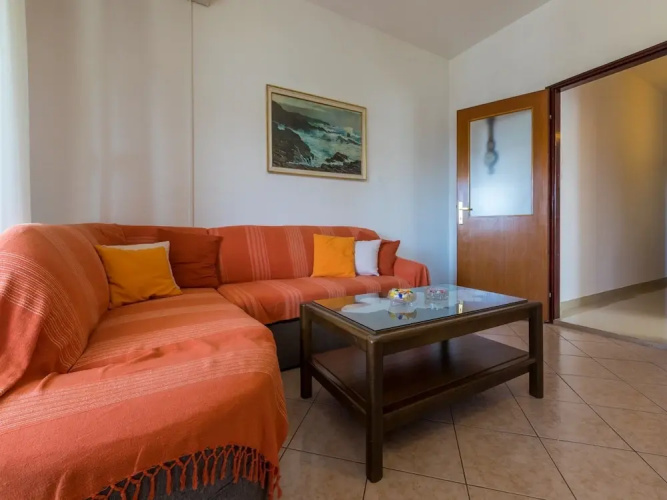 Apartment NEVELINA