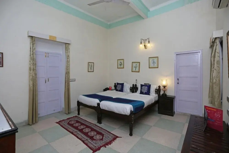 Khaas Vilas