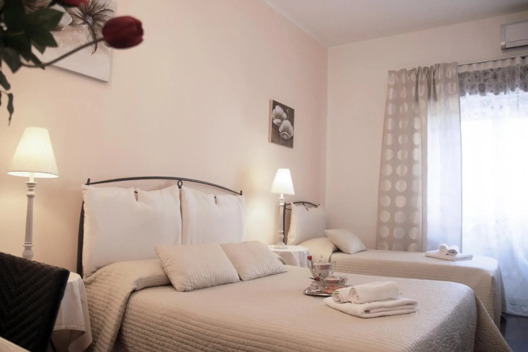 Casamore Rooms