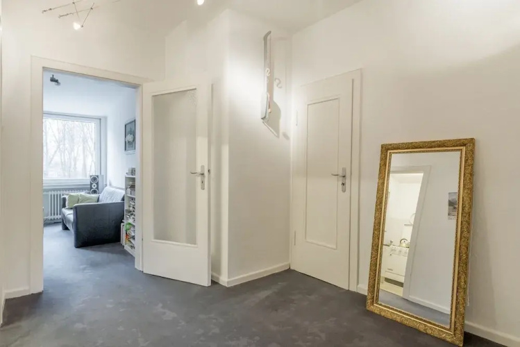 Private Apartment Waldhausenstraße