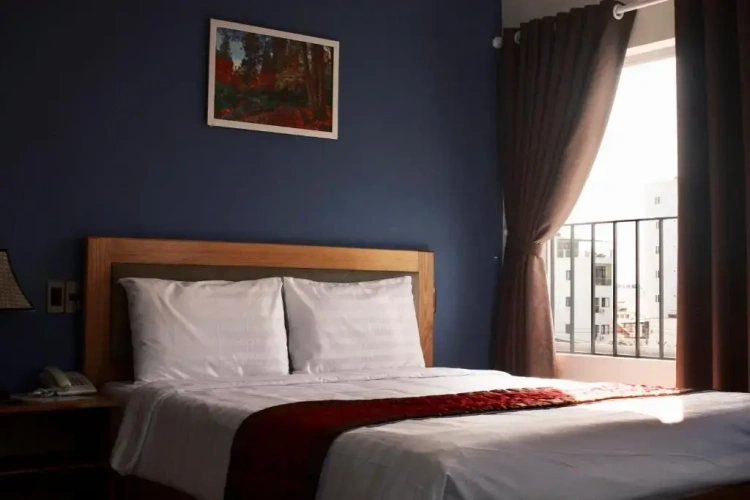 Standard Triple room with balcony