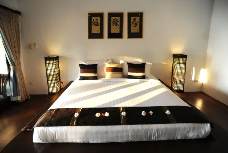 All Inclusive 4 Bedroom Beach Front