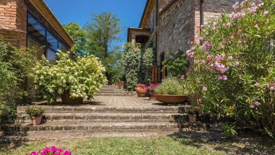 3 Bedrooms Villa
