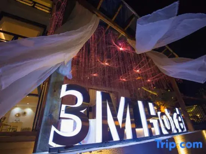 3M Hotel