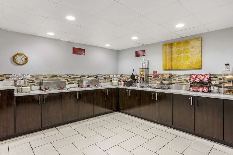 Best Western Plus Jonesboro Inn & Suites photo 31