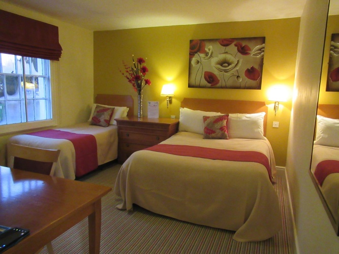 Superior Triple room