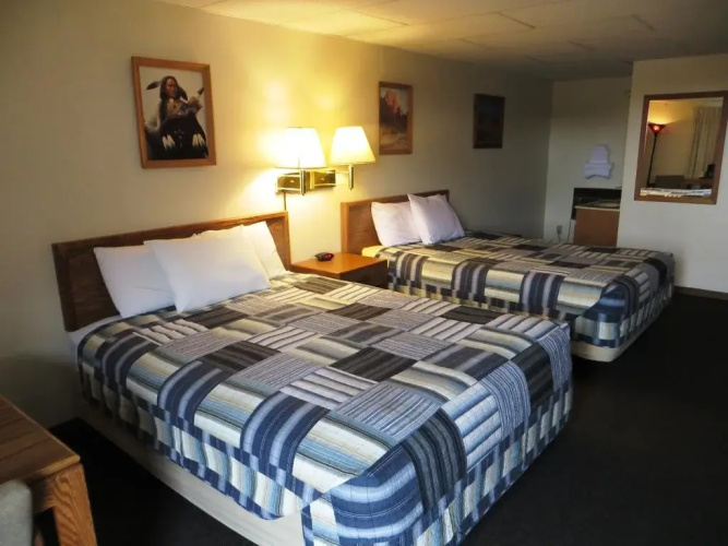Chief Motel