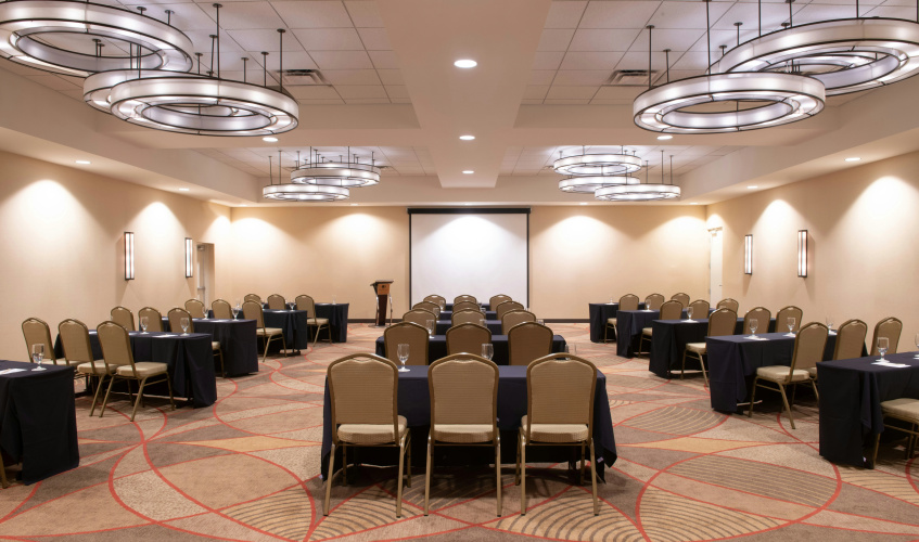 DoubleTree by Hilton Hotel & Suites Charleston Airport photo 16