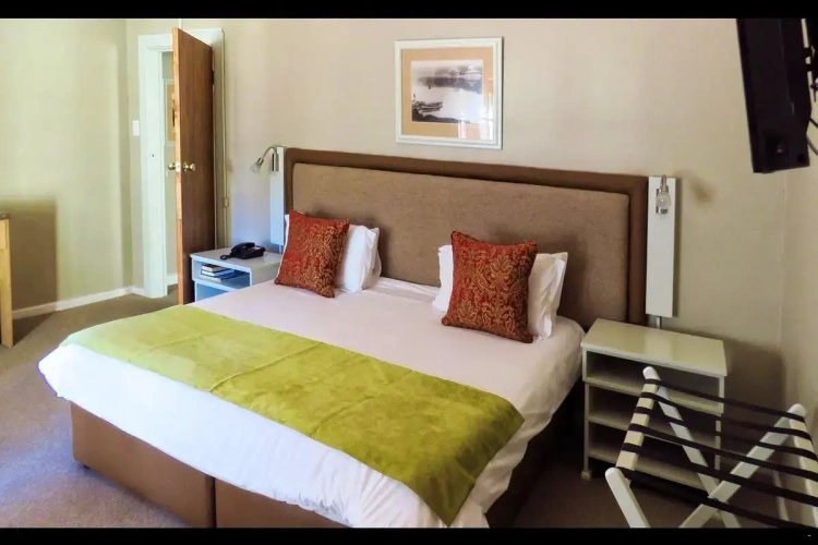 Luxury Family Suite