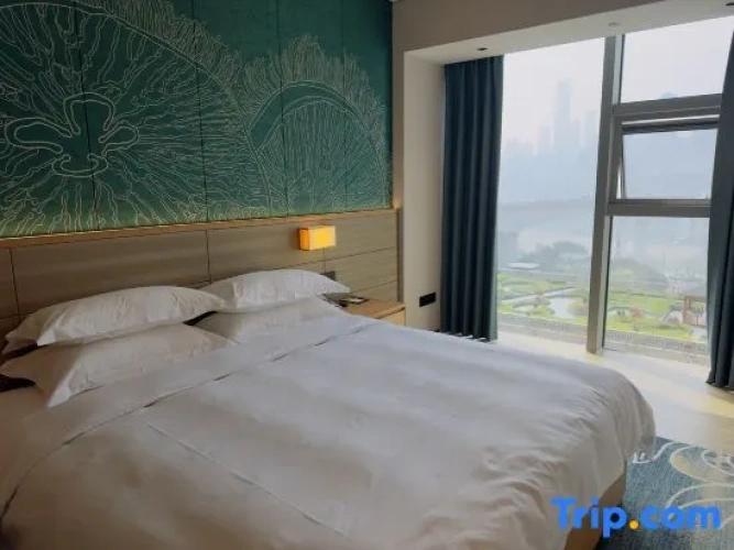 Deluxe Double Suite with river view