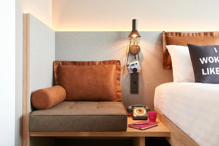 Moxy Amsterdam Schiphol Airport photo 6