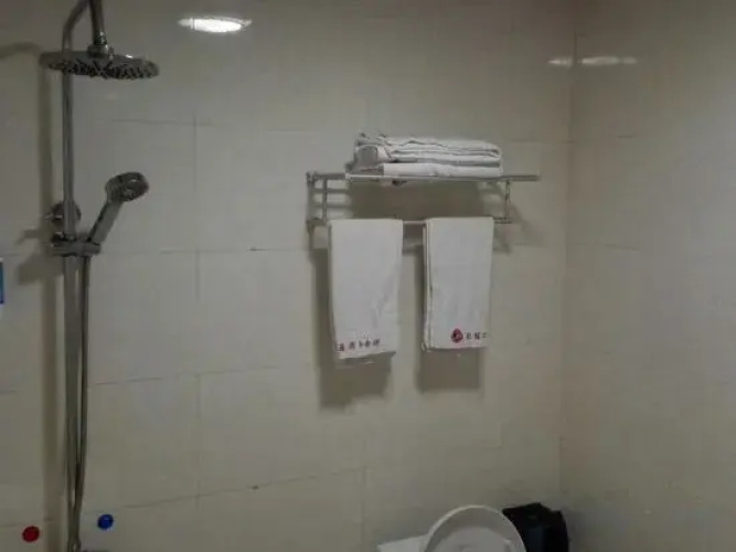 Yuyang Julong Hotel