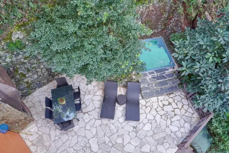 Villa ines-4X4only-Jarabacoa-View-Jacuzzi-5BR