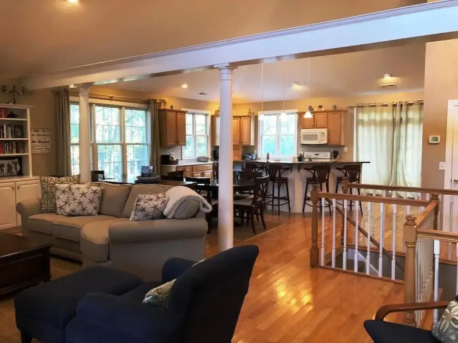Cardinal Lane 15