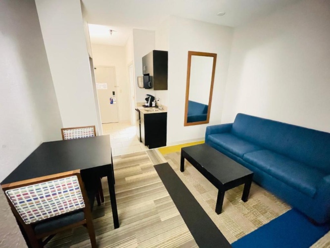 Quadruple Suite