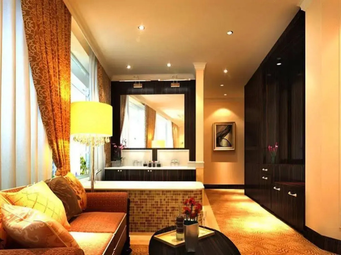 New World Hotel