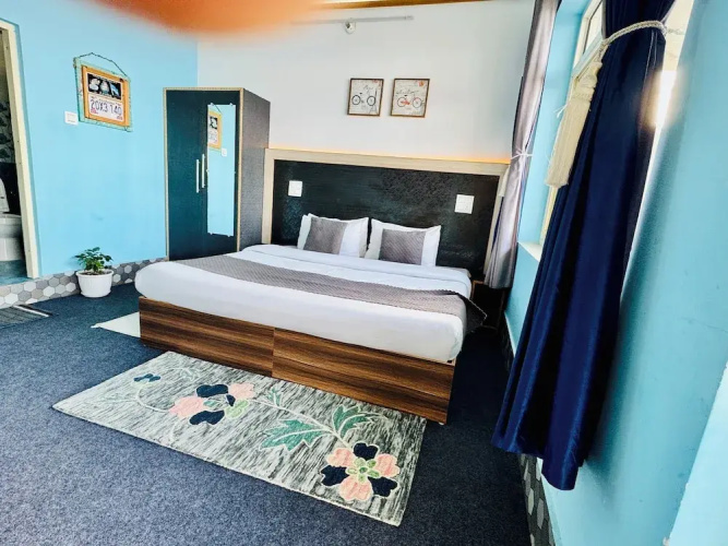 Paradise Inn by HBR