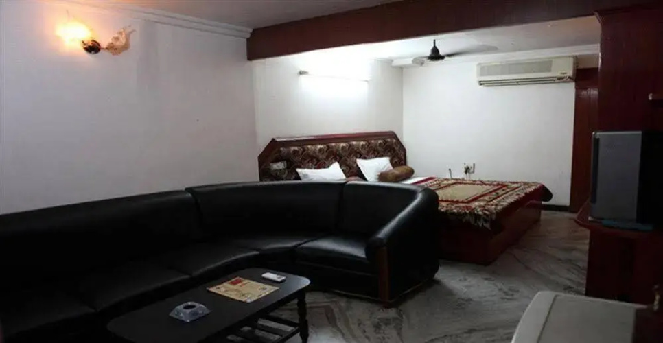 Hotel Nandini Palace