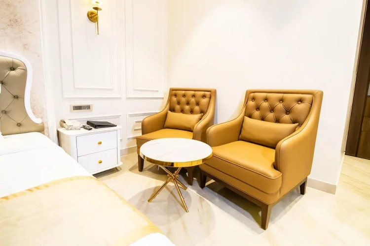 Royal Single room