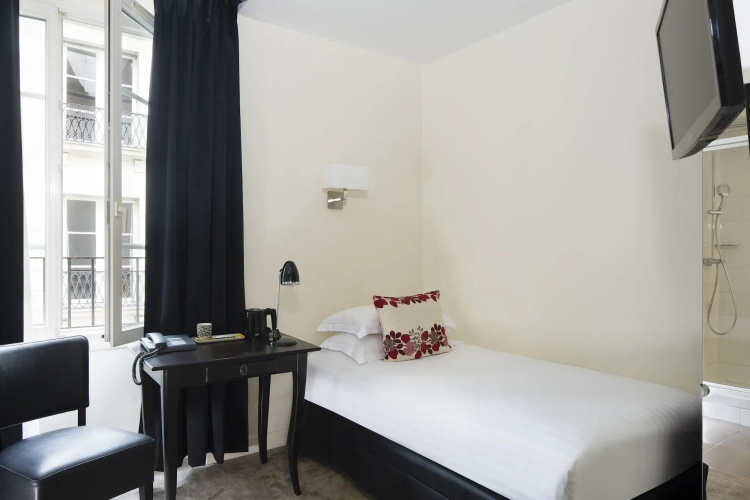 Lion d'Or Paris Hotel